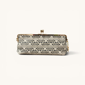 Clutch alargado negro