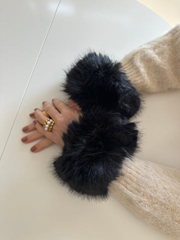 Puños  sintético negro