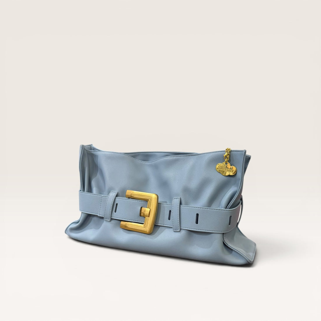 Cleopatra azul cielo nuevo