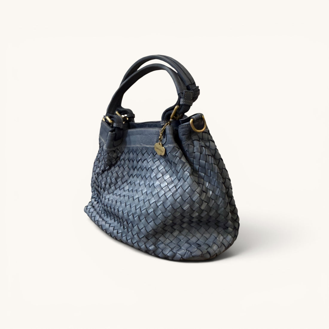 Bolso trenzado  mano azul petroleo