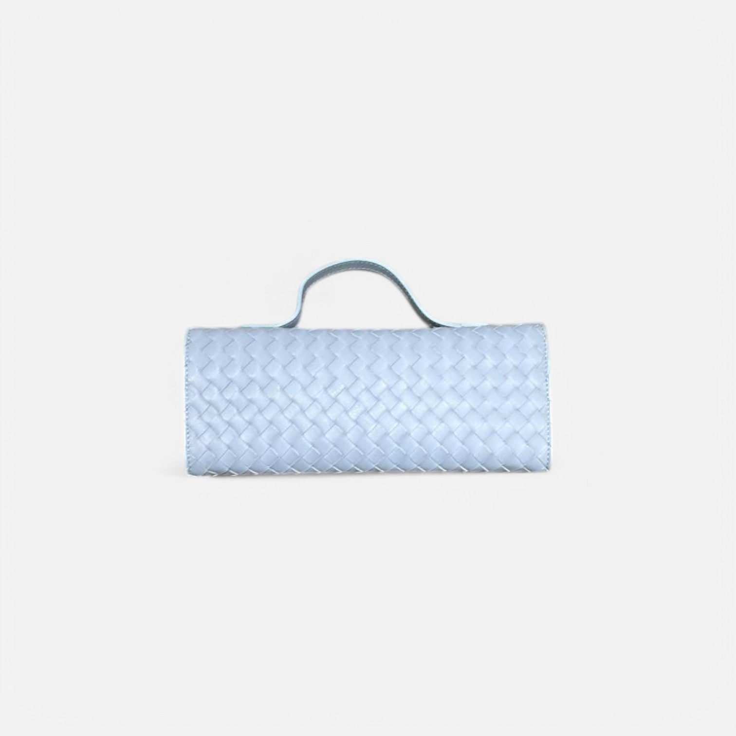 Cartera trenzada azul cielo