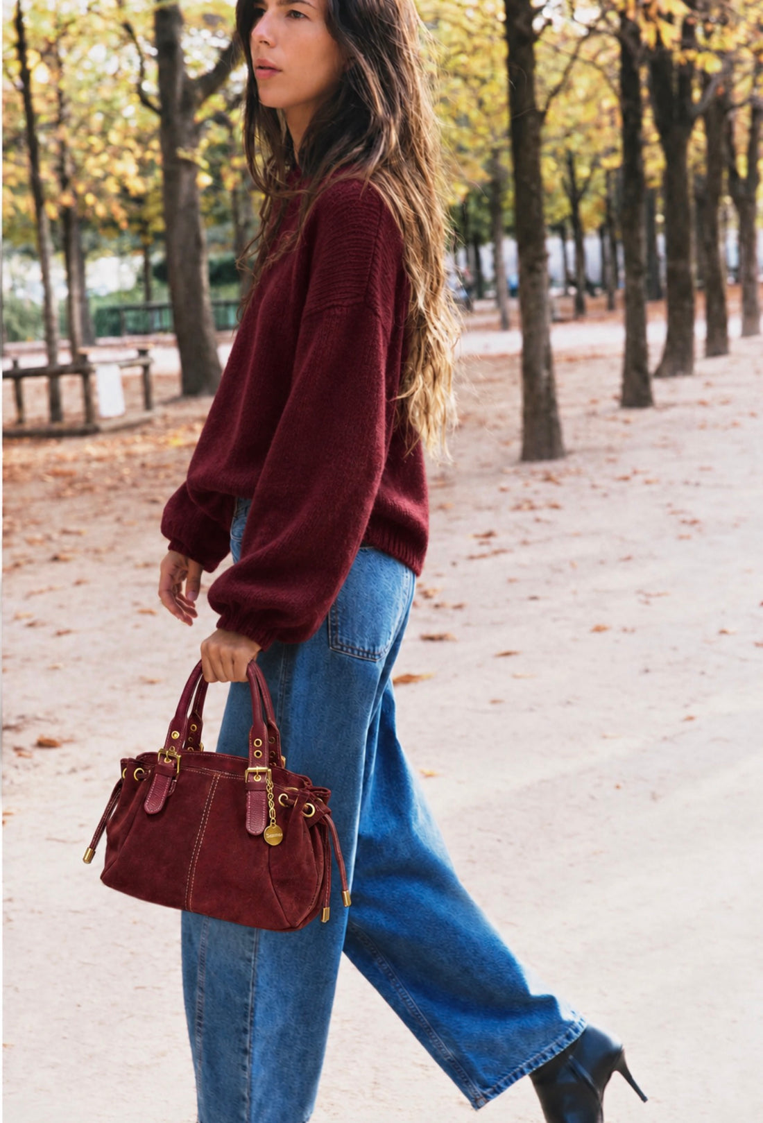 Bolso mano rock ante burdeos rojizo